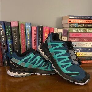 Salomon XA Pro 3D Teal and Black Trail Runners!